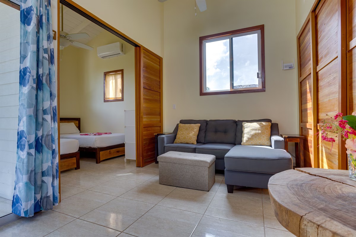 Casita Singles - Image 7